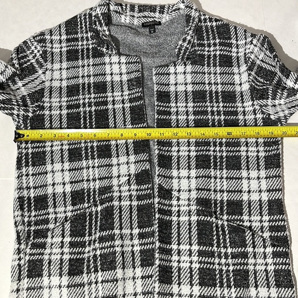 Express oversized womens open front cardigan sweater sz XS black and white - Picture 6 of 6